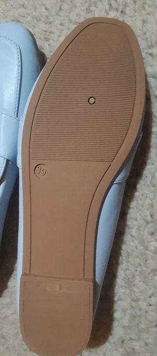 Нови дамски обувки 39номер