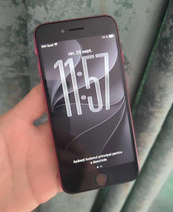 iPhone SE 2 Red Edițion