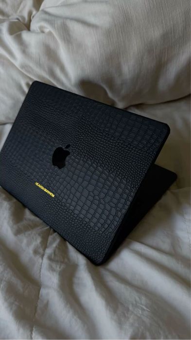 Macbook pro m2 pro 16/512 14-inch 16 yader 120 fps quvat 40 soatgacha