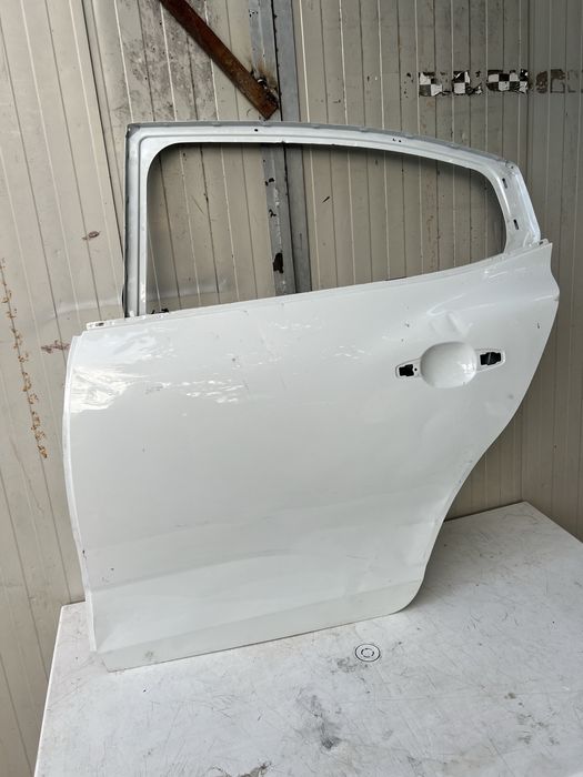 Usa stanga spate dacia logan 3