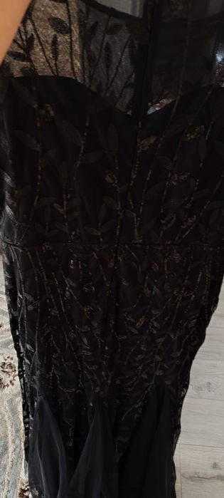 Vând rochie neagra