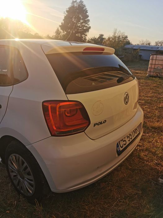 VOLKSWAGEN Polo 2010 — imagine 2