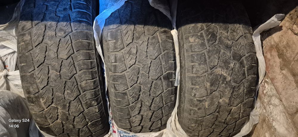 Продам шины Sailun A/T