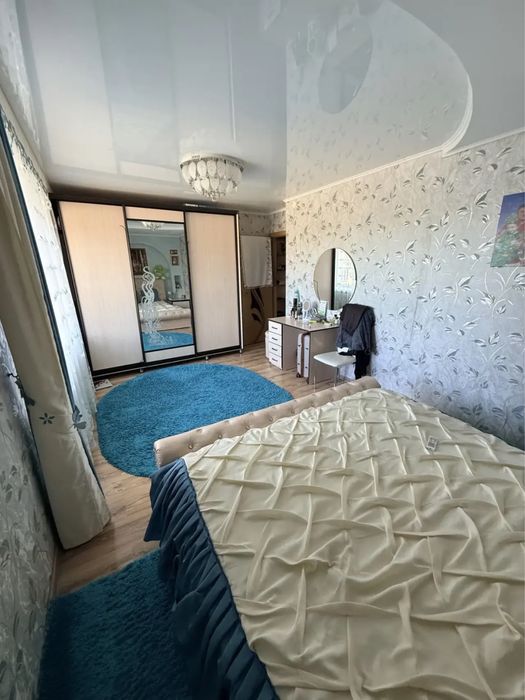 Продам 3-х комнатную квартиру