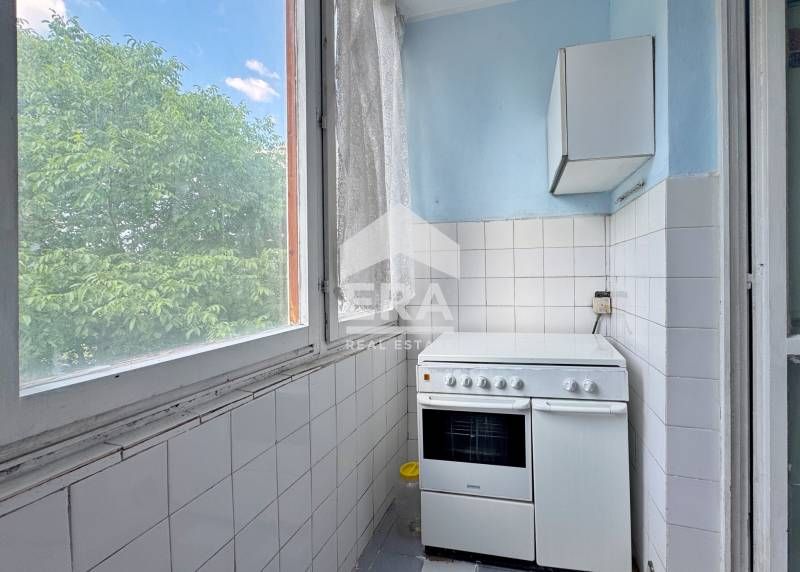 Дава се под наем Тристаен апартамент в София, Младост 4 - 88 кв.м за 690 € - Снимка #6