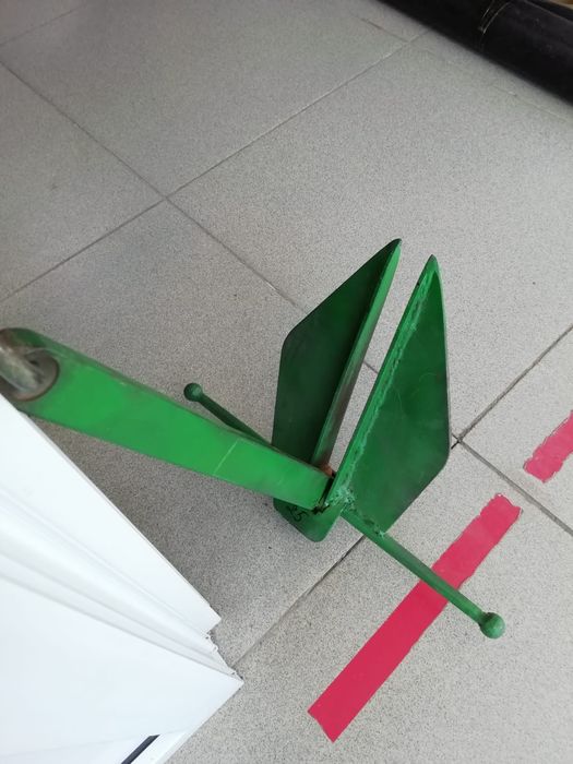 Якорь для лодки продам