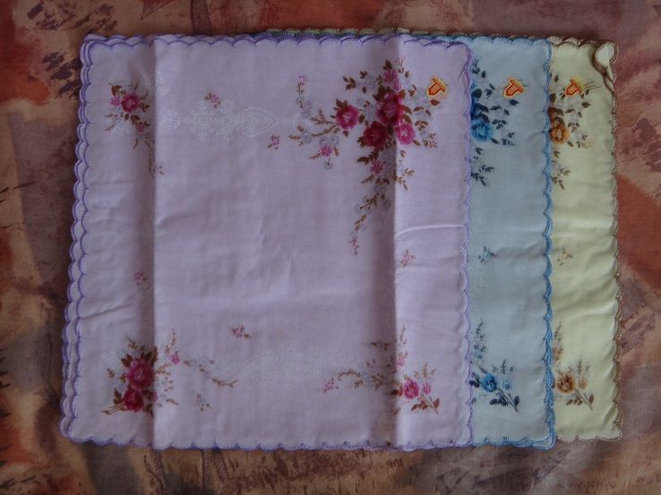 Текстилни носни кърпи