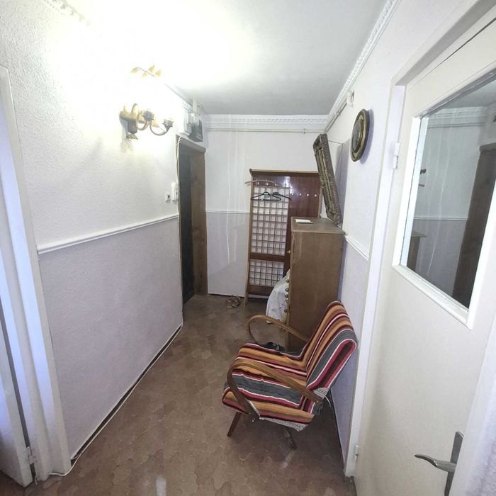 Vand 3 camere decomandat