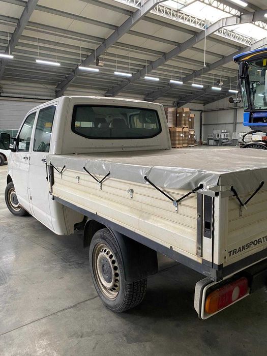 WV Transporter T5 de 6 locuri