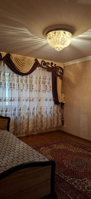 Сдается 2 х  комнатная квартира Юнусабаде 18