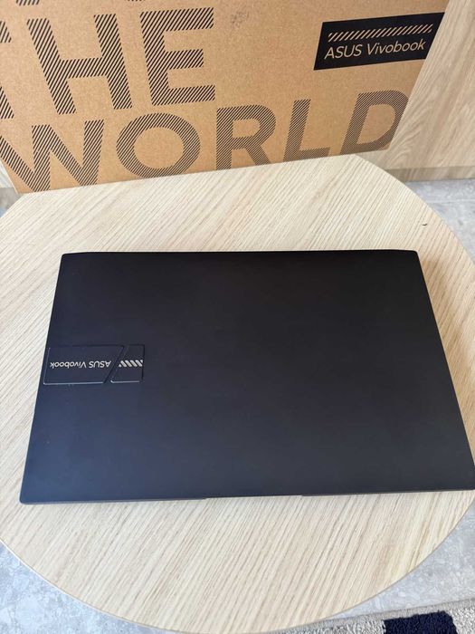 Laptop Asus Vivobook cu Intel Core i9 13900H 48GB RAM 2TB SSD RTX 4050