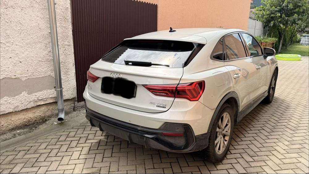 AUDI Q3 2021 — imagine 3