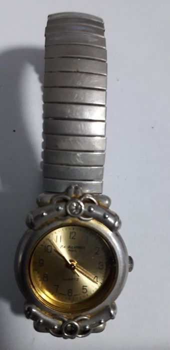 Vand ceasuri barbati si dama,mecanice si electronice functionale.