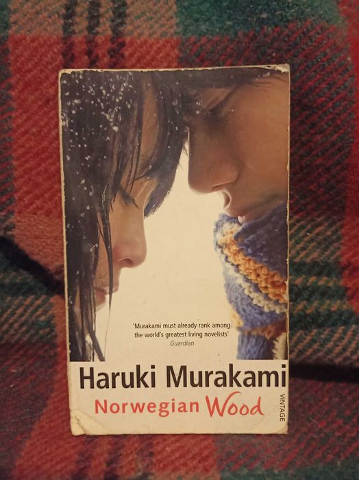 колекция книги (на английски)