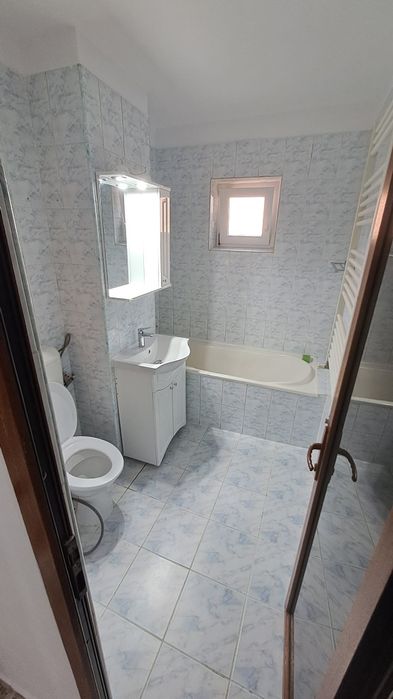 Apartament 2 camere decomandat de închiriat – Calea Lipovei (Sever Bocu) – 400 €