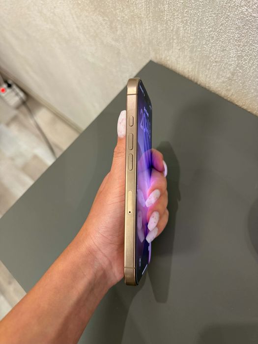 Продавам İphone 16pro