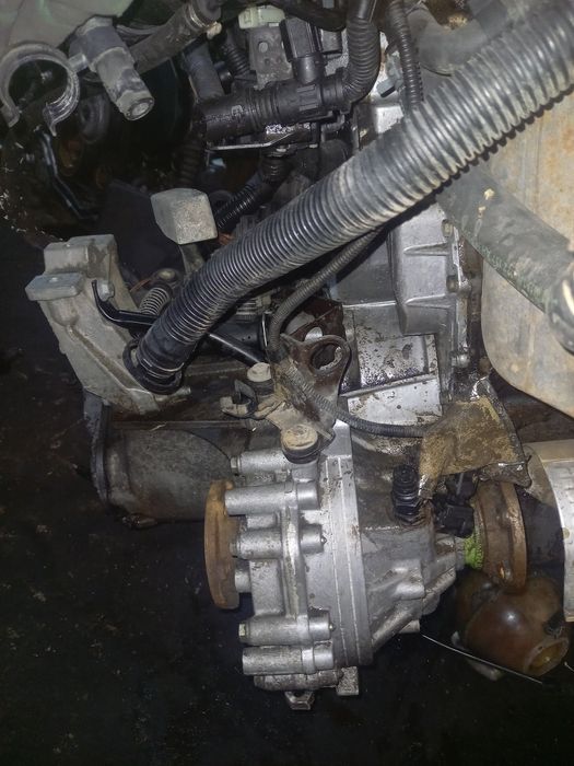 Кпп на Фольксваген Гольф 4 2.3л