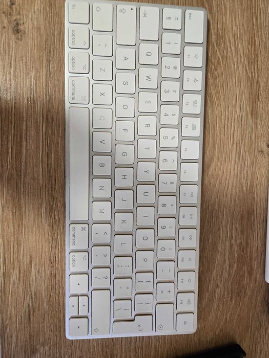 Клавиатура Apple Magic Keyboard 2, модел A1644 — Bluetooth