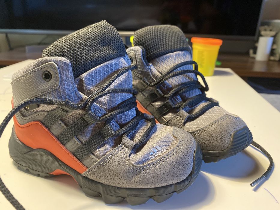 Детски маратонки, боти и ботуши от 15 лева до 100лв