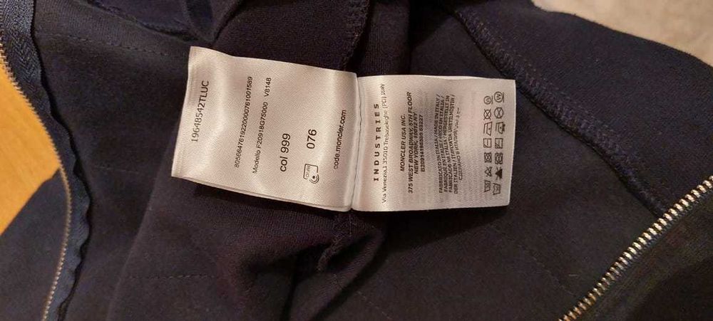 Худи Moncler, размер М