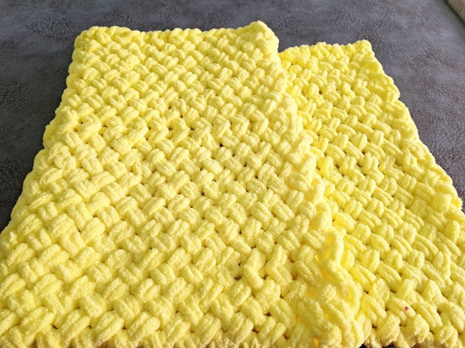 Qoʻlda toʻqilgan pled