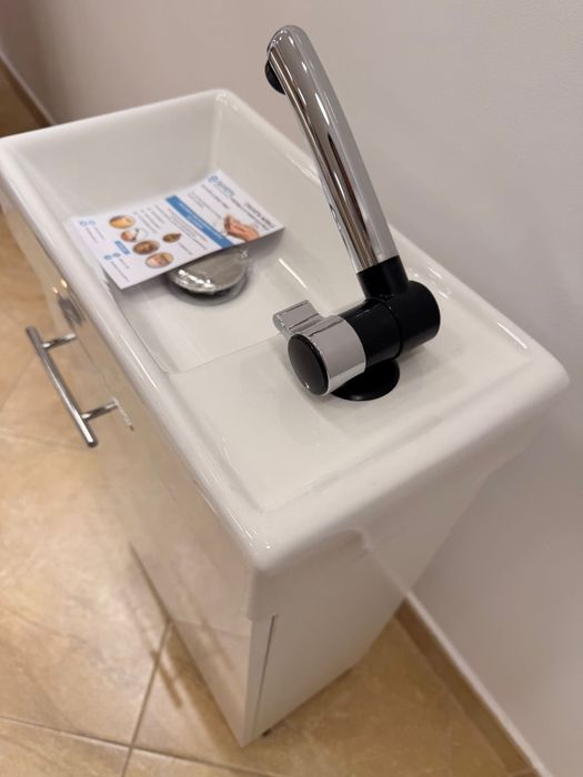 Chiuveta mobila Economy, QUVETTE, Apa Rece cu pompa electrica, alb, 41x23x72 cm