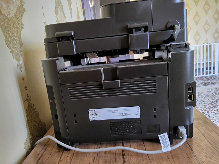 Продам 3в1 Принтер, сканер, ксерокс canon mf264dw