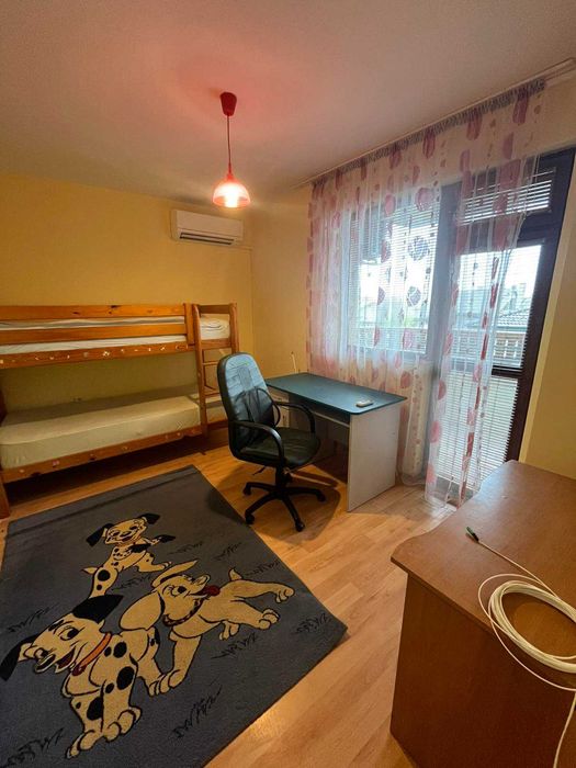Продава се Тристаен апартамент в Търговище, Център - 85 кв.м за 1410 €/кв.м - Снимка #4