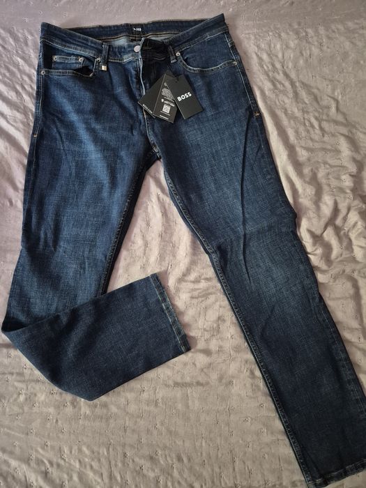 Hugo Boss, blugi bărbătești , marimea 33