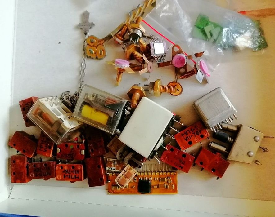 Радиодетали разные