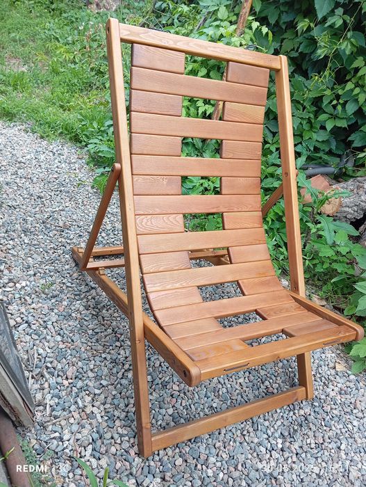 Кресло шезлонг дерево