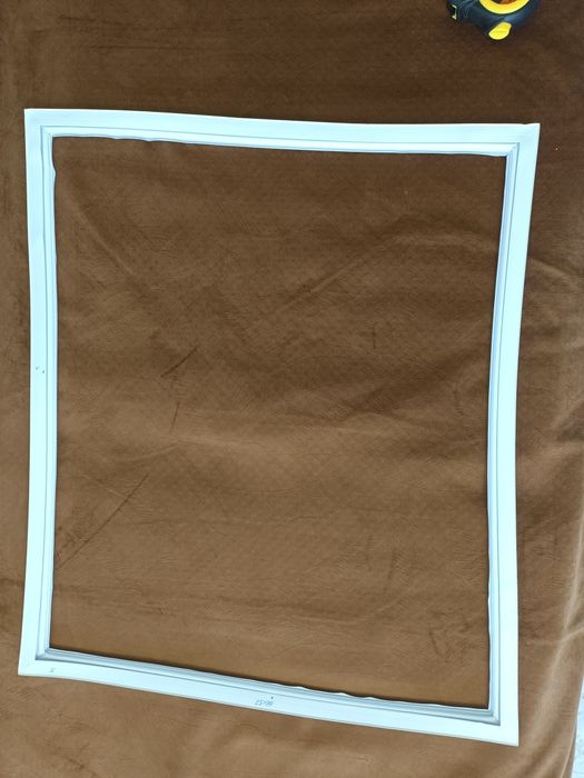 Уплотнитель магнитный