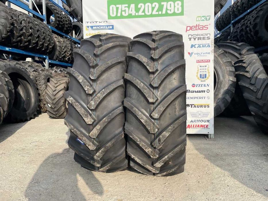 Anvelope de COMBINA Massey Ferguson 500/85R24 MITAS Cauciucuri