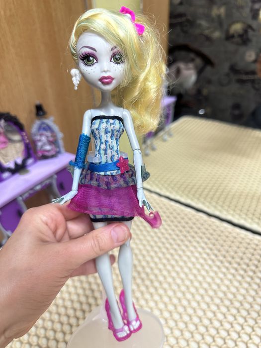 Продам куклу  монстр хай!