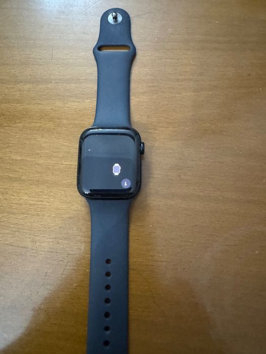 Apple Watch Series 7 и SE 44mm, 3 штуки, GPS