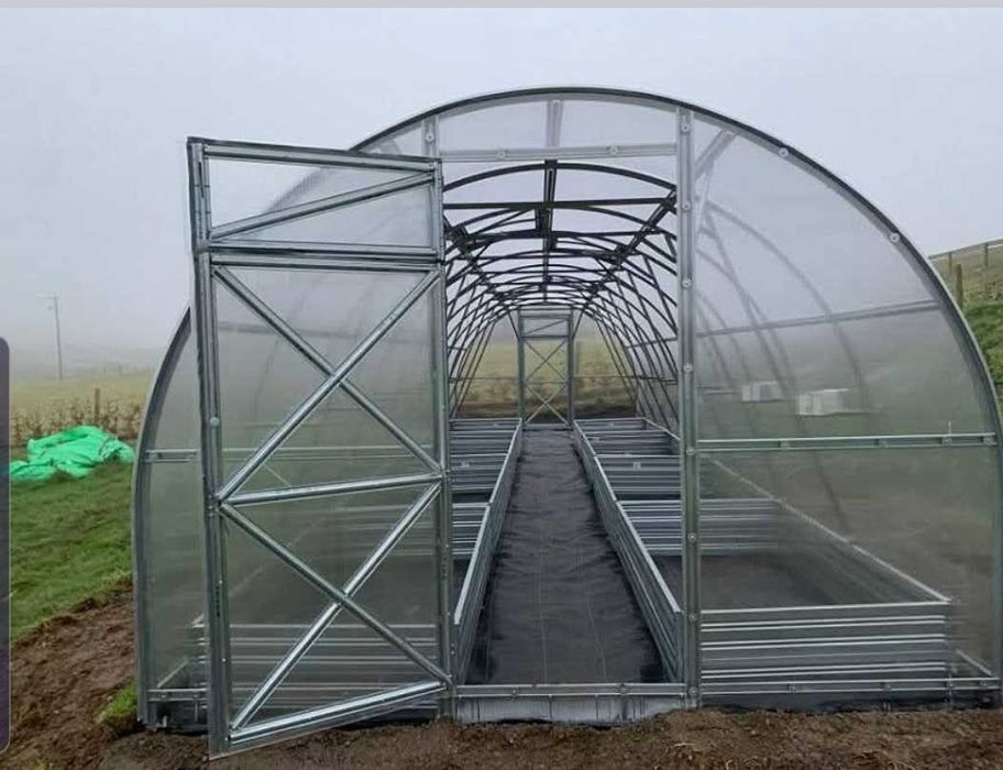 РУСКА Оранжерия с поликарбонат /180 кг снежно натоварване на 1м2/