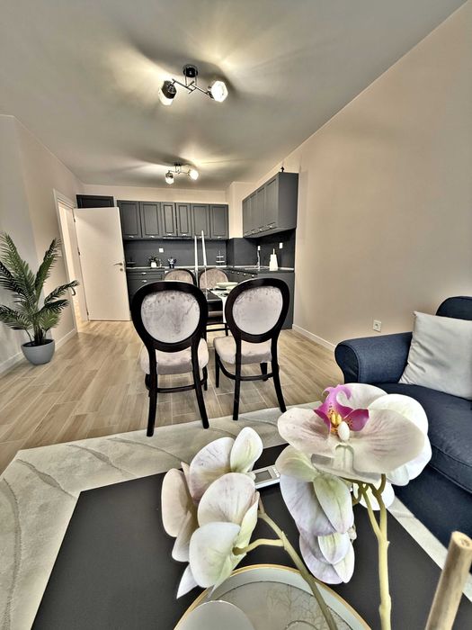 Дава се под наем Тристаен апартамент в Пловдив, Христо Смирненски - 110 кв.м за 720 € - Снимка #4