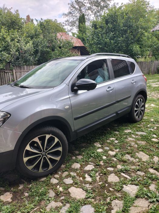 Vând Nissan Qashqai