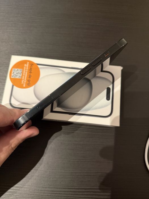 iPhone 15 128 GB