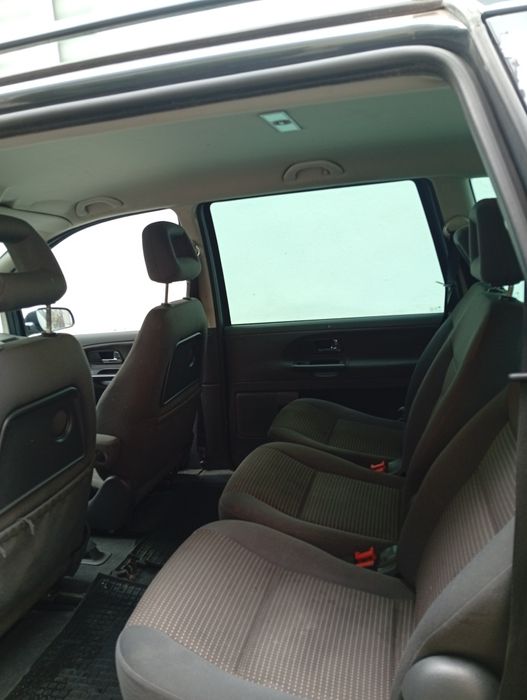 Vând Seat Alhambra
