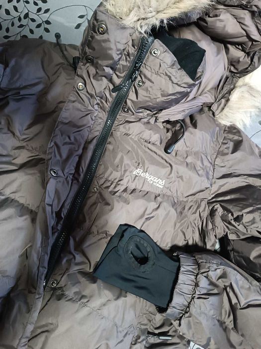 Moncler , Nike, Bergans, дамски пухени якета и Jack Wolfskin