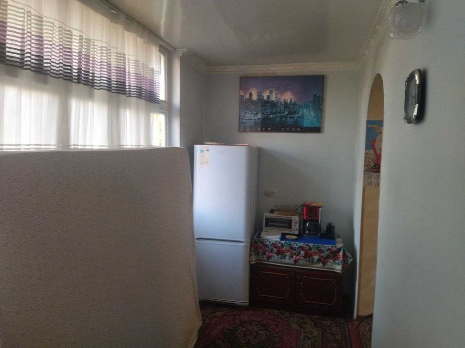 Квартира сотилади 4 хонали.