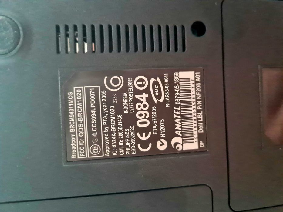 Laptop DELL model PP19L