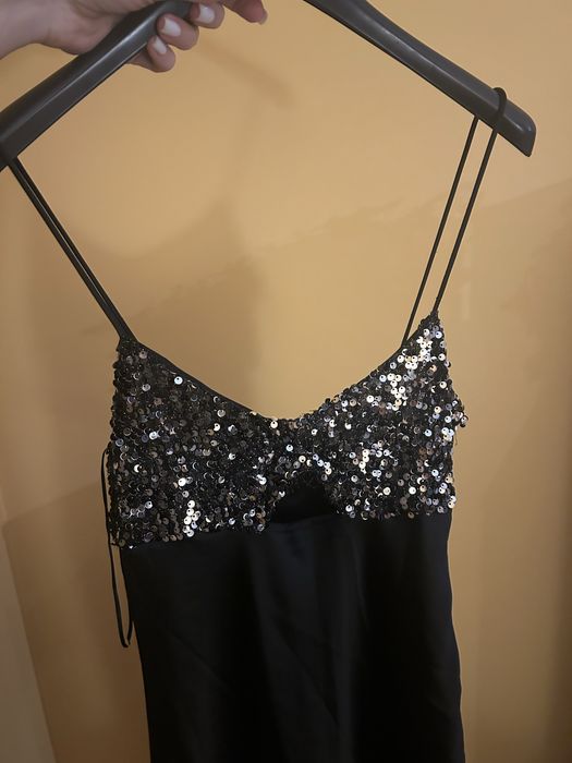 Бюстие с пайети Zara