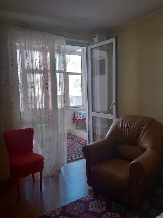 Proprietar vand garsoniera Far
