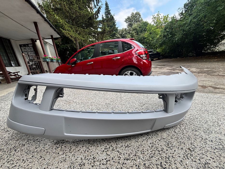 Предна броня за VW Golf 5 грундирана