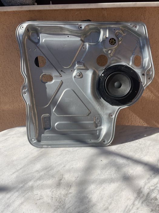 Macara Electrica geam usa stinga dreapta VW T5 Caravelle Transporter