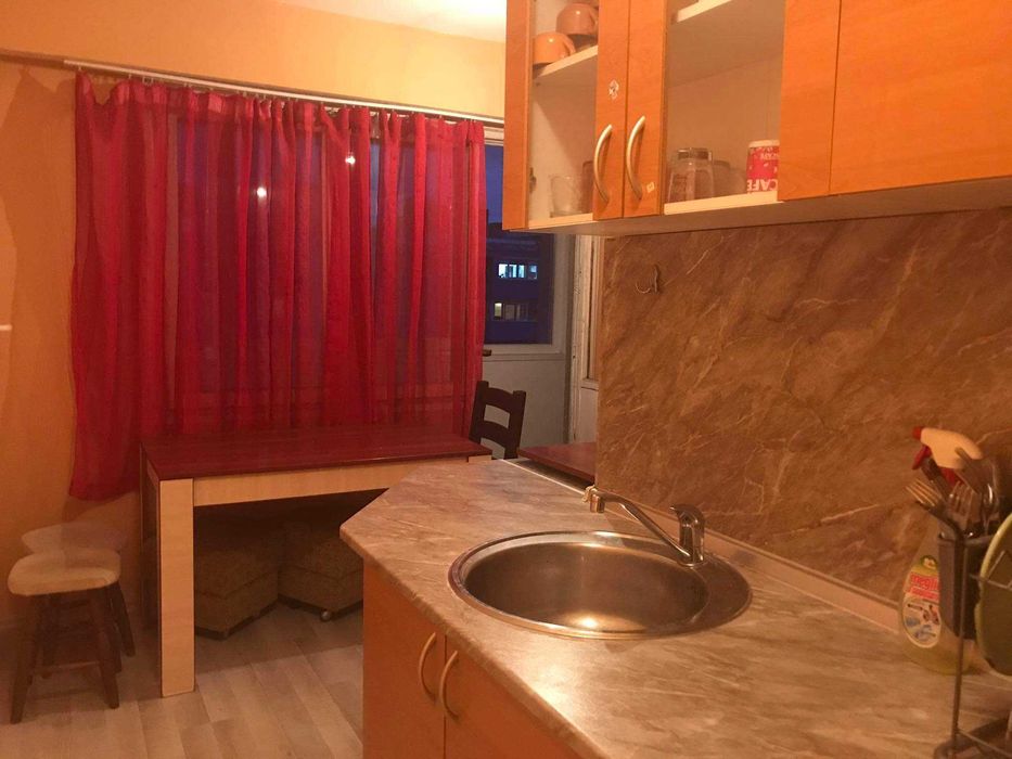 Дава се под наем Двустаен апартамент в Бургас, Славейков - 60 кв.м за 170 € - Снимка #7