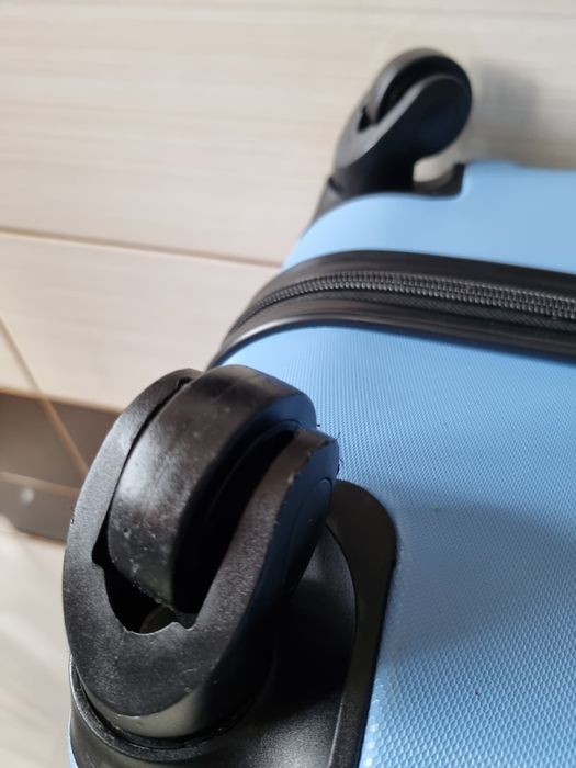 Troler voiaj cu patru roti 73/48/30 culoare bleo