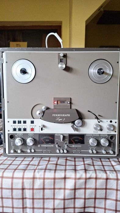 Magnetofon Ferrograph Logic7